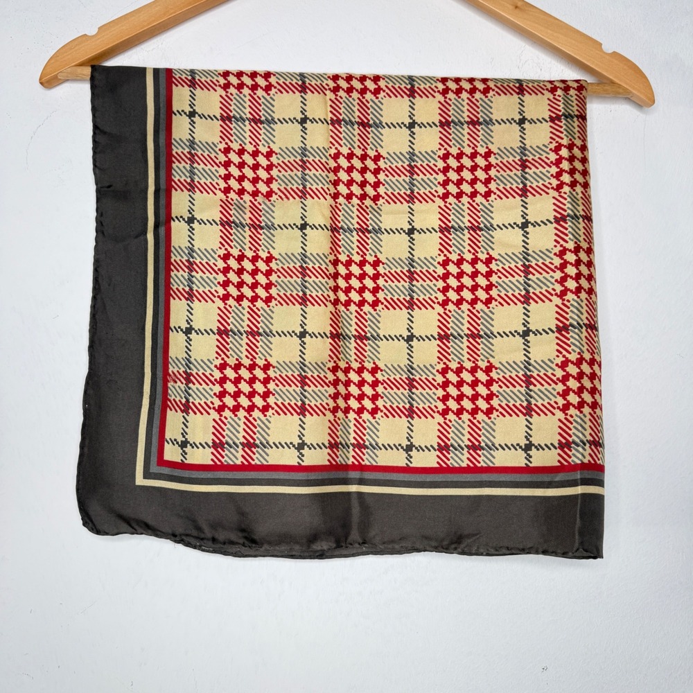 Echo Womens Scarf Beige Red Plaid Hand Roll Vintage Classic Preppy Chic